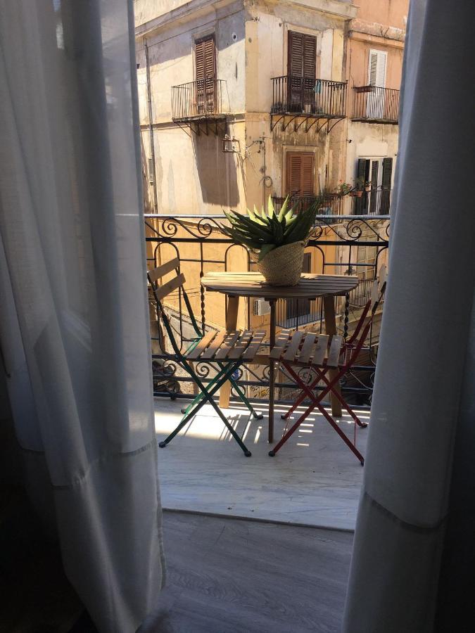 Suiteinpalermo - Case Vacanze Nel Centro Storico Exterior photo
